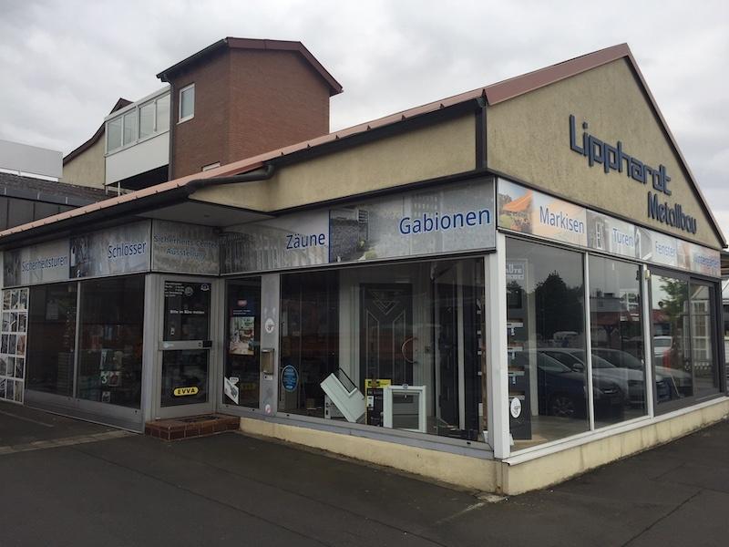 Wer repariert elektrische Garagentore?